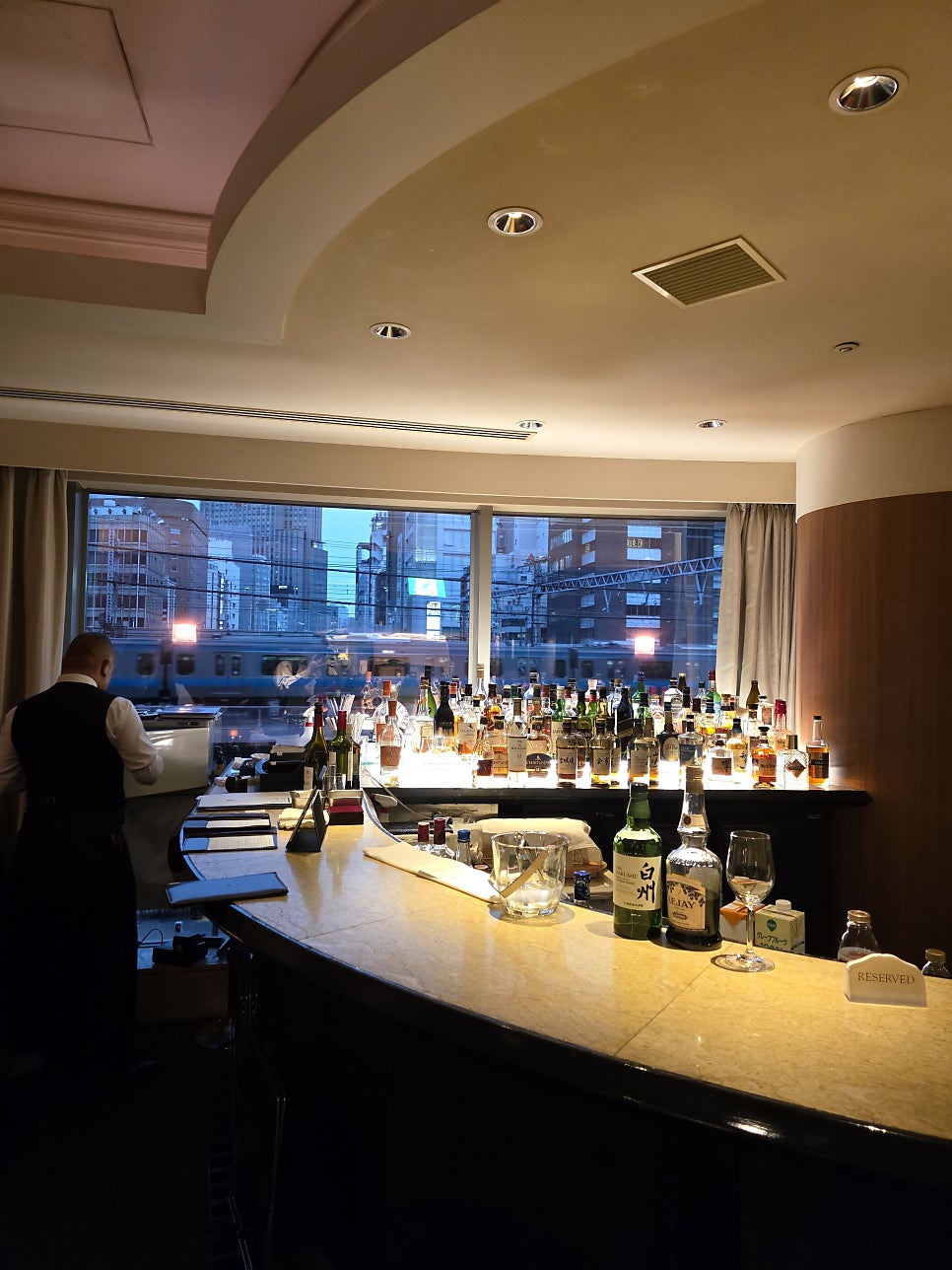 Cafe Bar TRAX 10